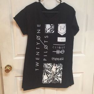Twenty one pilots tee shirt unisex large